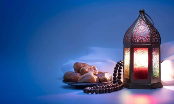 keshtu-mund-ta-mbani-te-hidratuar-trupin-tuaj-gjate-agjerimit