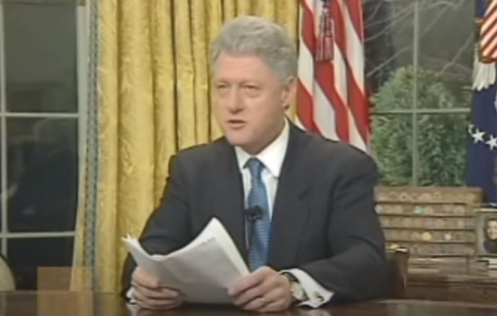 29-vjet-qe-kur-bill-clinton-ndaloi-klonin