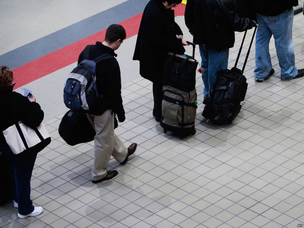 Politikanët mendojnë për zgjedhjet  të rinjtë ëndërrojnë Evropën 