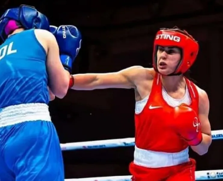 Boksierja Donjeta Sadiku e hatashme  arrin në finale të turneut  Strangja 