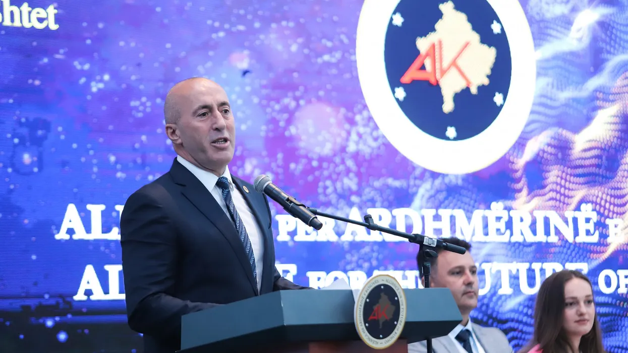 Ramush Haradinaj nuk do të jetë më kryetar i AAK së  Gjini shpall kandidaturën