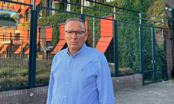 Hamza ndan pamje nga përgatitjet për marshin e 17 shkurtit  Mesazhi është i qartë  drejtësi  jo politikë