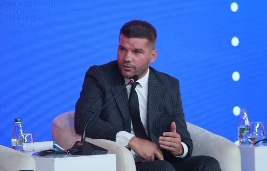 Lutfiu  Vendimi i Qeverisë së Kosovës për ilegalët  humbje e shpresës për shqiptarët në Serbi