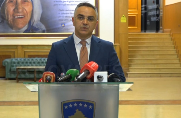 Tahiri  Seanca për presidentin  cenim i rendit kushtetues