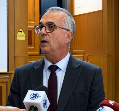 Dugolli  Opozita pa interes për zgjedhjen e presidentit  Feride Rushiti  nuk është e VV së 