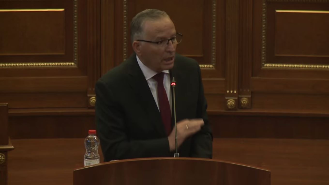 Hamza  Qeveria krejt veprimet po i merr për ta çuar vendin në zgjedhje