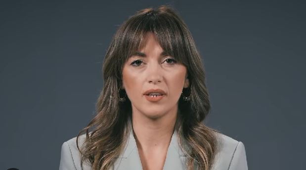 Haxhiu takohet me kryetarin e KQZ së  Kreshnik Radoniqin