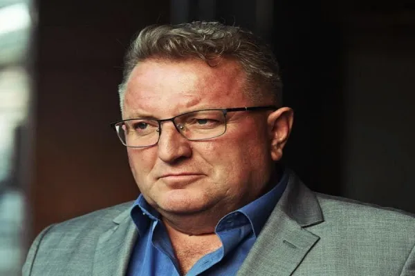 nga-objekt-ne-subjekt-debati-ne-ks-okb-testi-i-diplomacise-se-kosoves-ne-nje-rend-nderkombetar-ne-krize