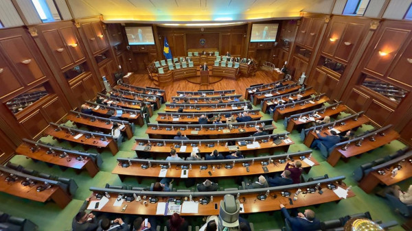 Kuvendi thërret seancë të jashtëzakonshme për sot në 17 00