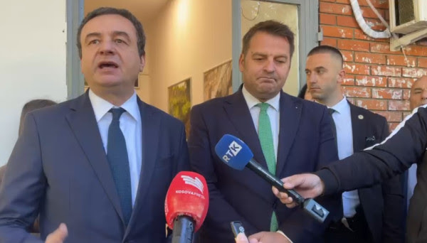 Ministria e Bujqësisë hap zyrën në Mitrovicë të Veriut  Kurti shkon me kryetarin e pjesës Jugore