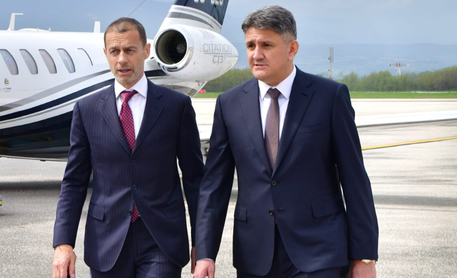 Presidenti i UEFA s në Shkup  Çeferin në takim me Omeragiqin dhe krerët shtetërorë