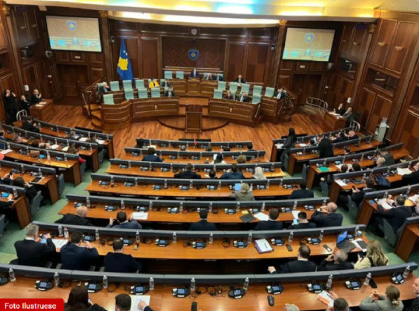  Ki rënie të prodhimit  oj zonjë   përplasen ministrja Rizvanolli me deputeten Janina Ymeri