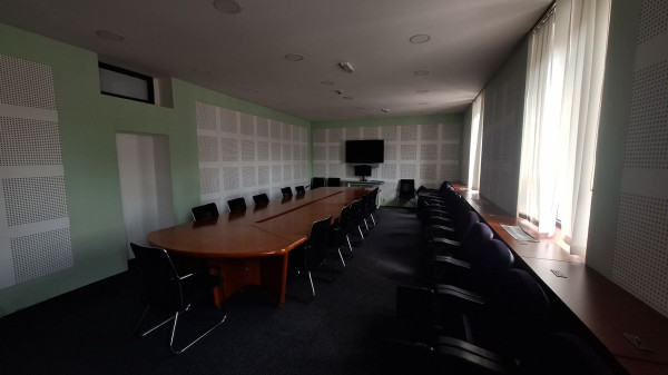 Urgjenca për miratim të ligjeve në Kuvend  një komision mblidhet në mbrëmje