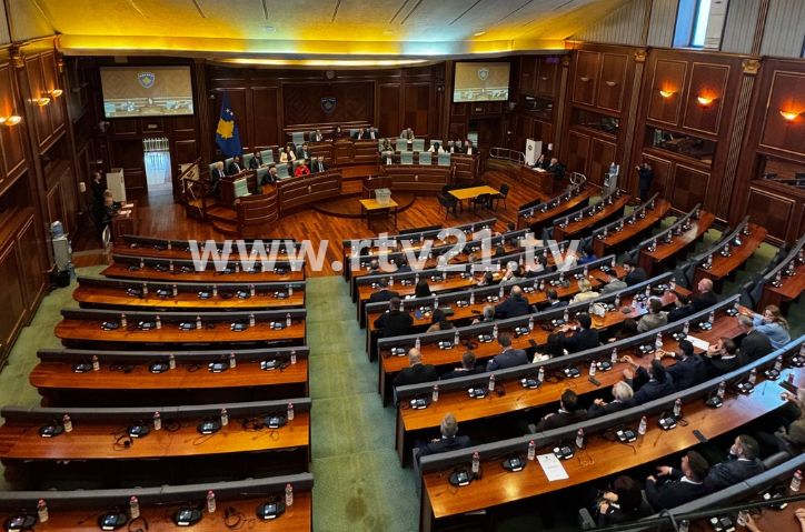 Zgjedhja e presidentit   shtyhet seanca për orën 14 00