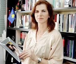 Shukrije Ramadani kritikon politikanët  E dhimbshme t i shohim interesat meskine shumë të ulëta