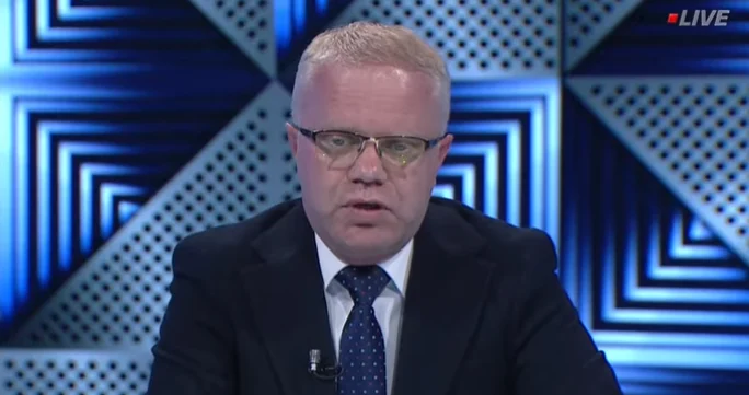 Kurti i quajti hajvan opozitën  Bajraktari  Është fyerje edhe ekziston ligji kundër fyerjes