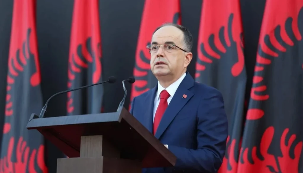 presidenti-begaj-vizite-ne-vatikan-apo-ne-haxh-ja-cila-eshte-e-verteta
