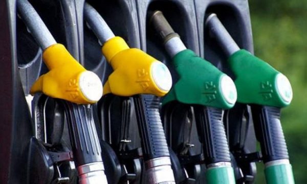 shqiperia-ndryshon-cmimet-e-karburanteve-ulet-nafta-dhe-benzina