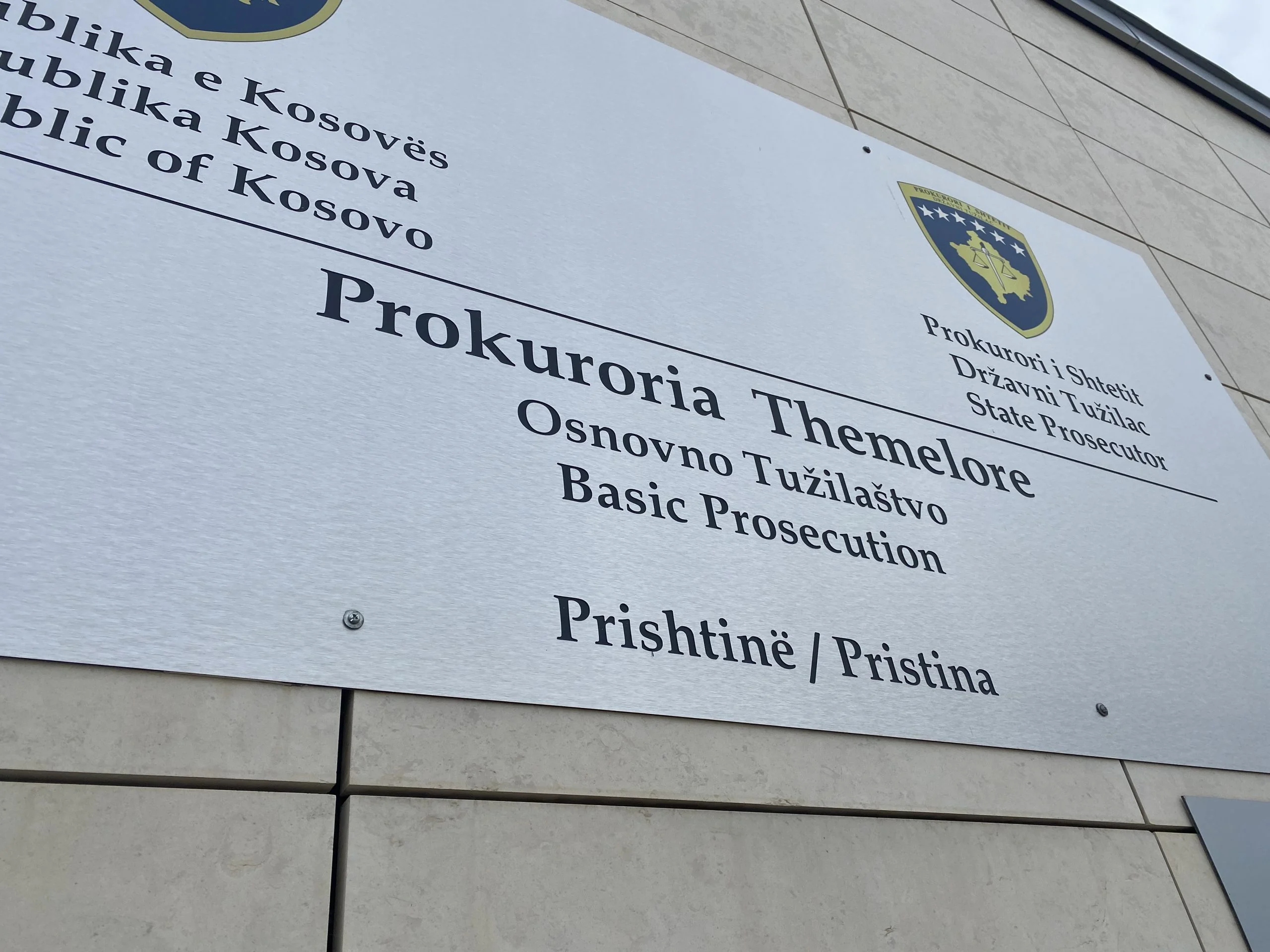 Sekuestrohen 9 automjete në kuadër të hetimeve për veprën penale  mashtrimi kompjuterik 