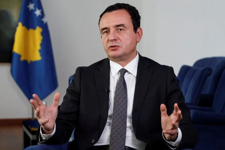 ndarja-e-2-milione-eurove-kurti-eshte-subvencionim-i-linjave-ajrore-s-ka-te-beje-me-zgjedhjet