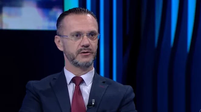 Kasapolli  Tendencat e Kurtit ngjajnë me diktaturën e dikurshme në Shqipëri