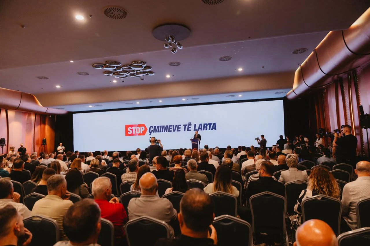 Hamza u premton paga më të larta mësimdhënësve
