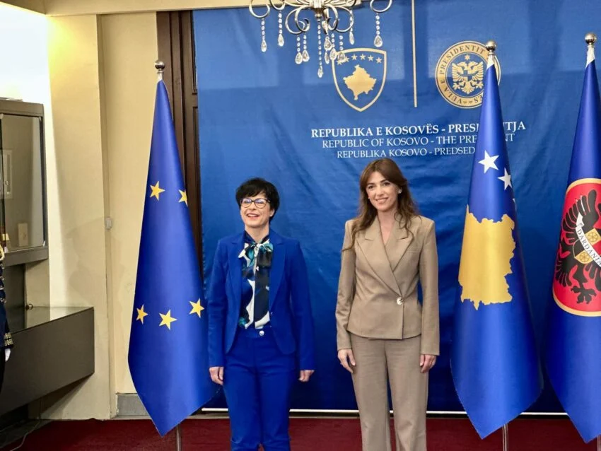 Haxhiu pret në takim komisioneren për Zgjerim të BE së  Marta Kos