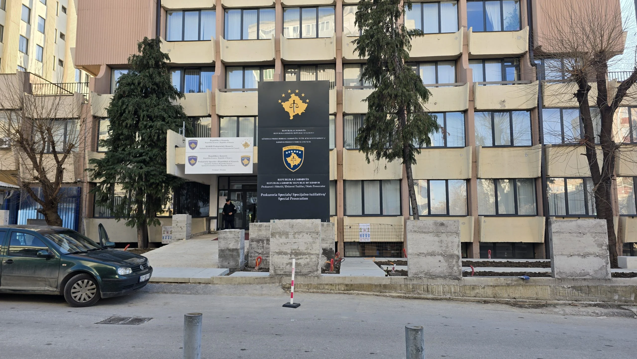 Aktakuzë 8 personave për krime lufte në Gjakovë