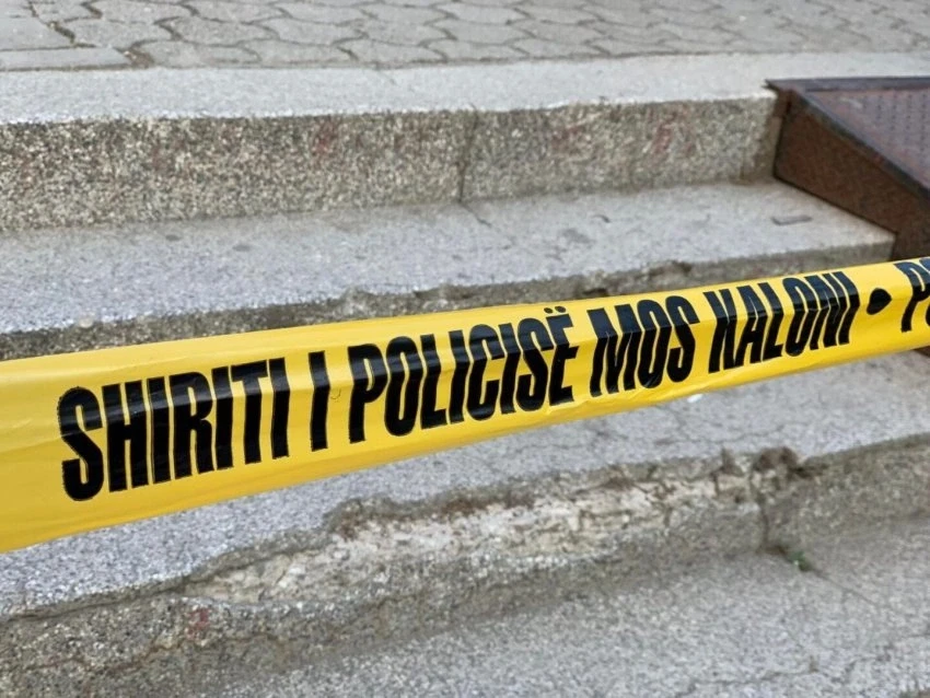 Dy persona u sulmuan mbrëmë në Prishtinë  njëri prej tyre dhe i dyshuari mbetën të plagosur