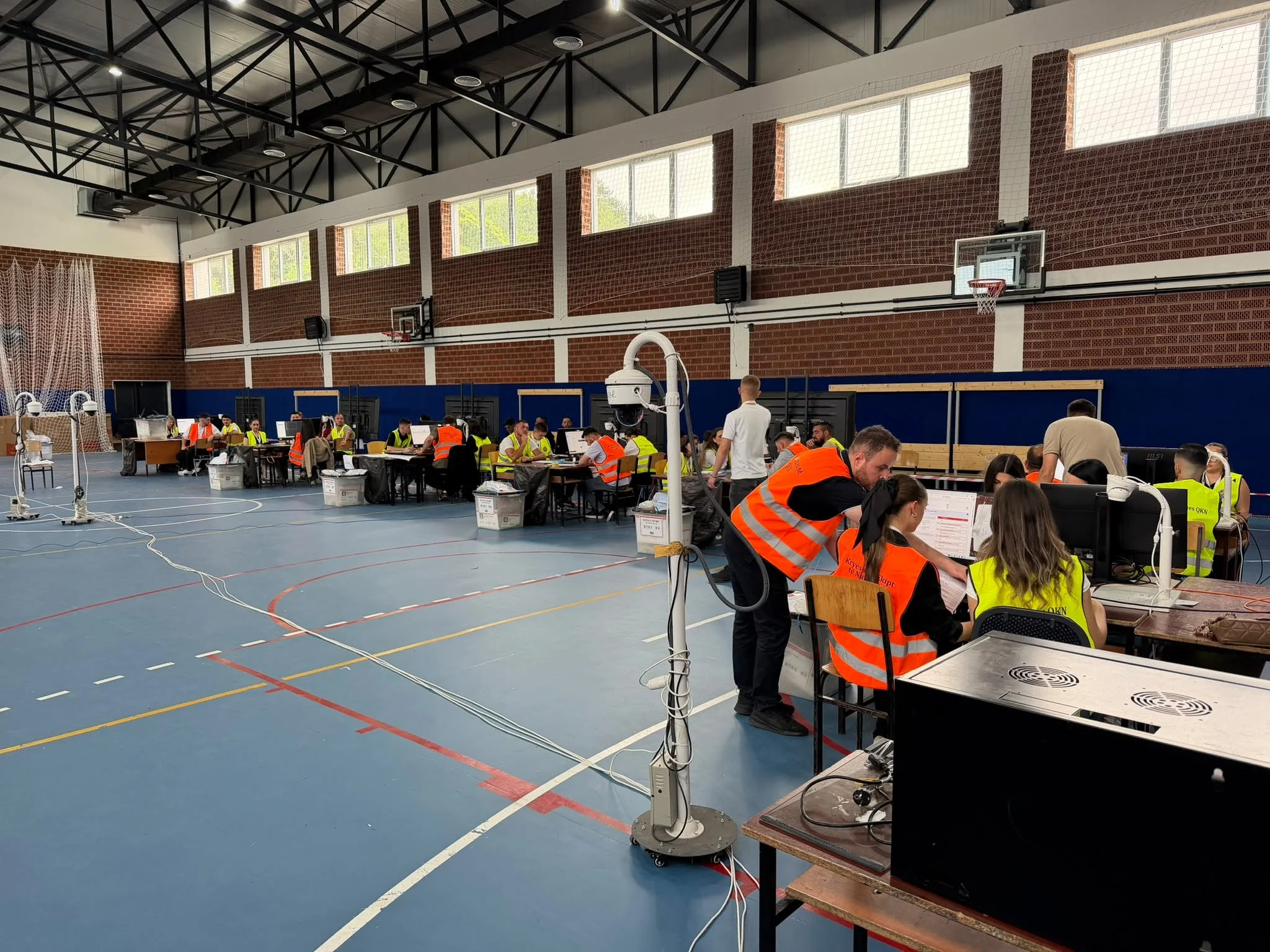 Numërohen 15  e votave për deputetë  kandidatët më të votuar nëpër parti