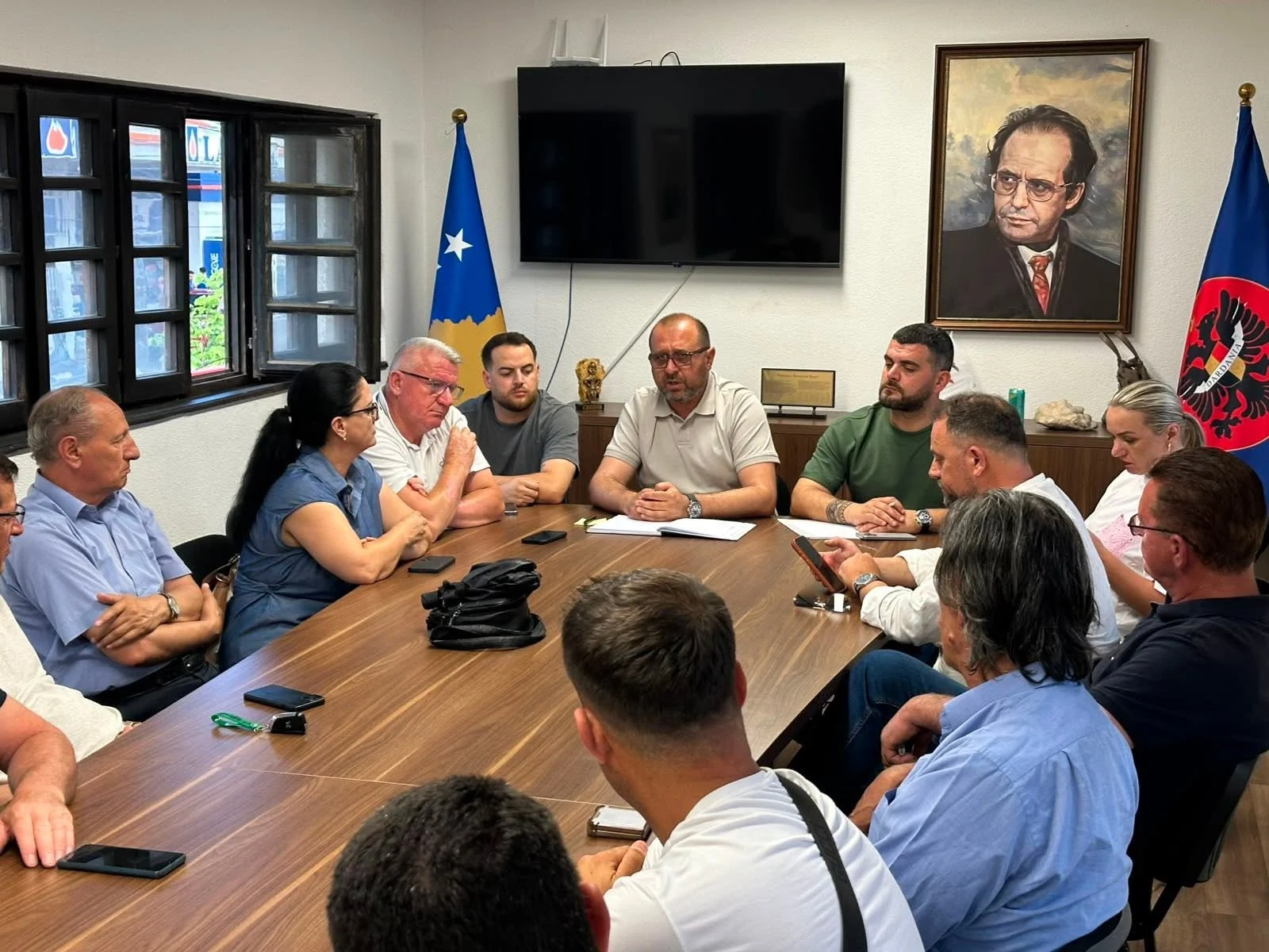 Dega e dytë e LDK në Prishtinë i del kundër Abdixhikut  Iu dhanë të gjitha mundësitë  të japë dorëheqje