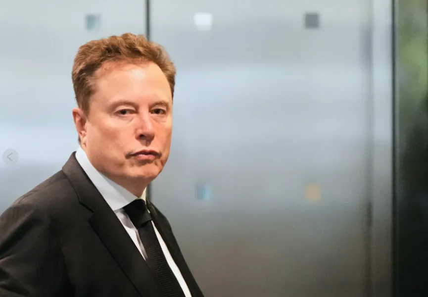 Elon Musk është gati të bëhet trilioneri i parë   Sa para janë 1 trilion dollarë 
