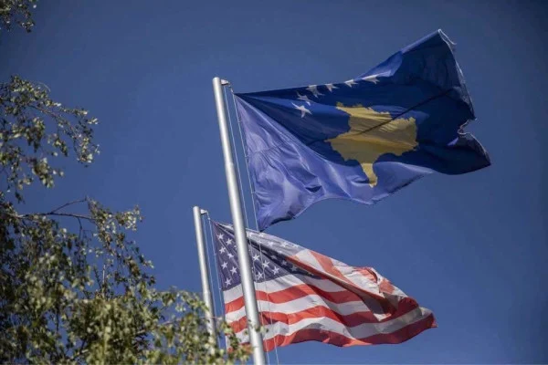A po humb Kosova shansin historik të gazit amerikan 