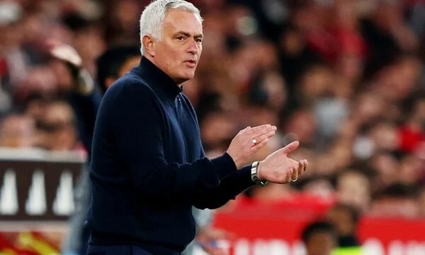 benfica-e-zyrtarizon-largimin-e-mourinhos-drejt-real-madridit