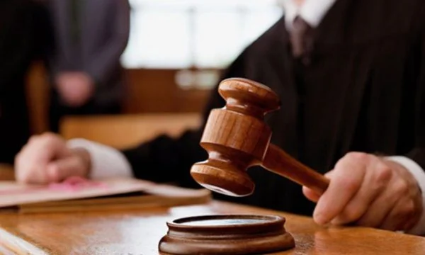 Rasti  Subvencionet   mbrojtja kërkon përjashtimin e kryetares së trupit gjykues