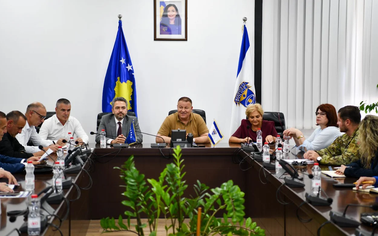 policia-me-masa-shtese-per-zgjedhjet-e-7-qershorit-fton-qytetaret-ta-raportojne-cdo-rast-te-dyshimte