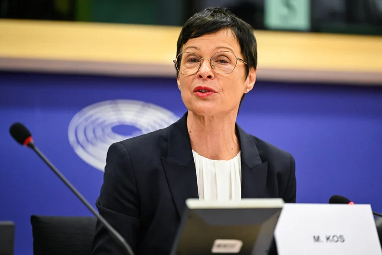 kos-iu-ben-thirrje-politikaneve-ne-kosove-bashkohuni-dhe-gjeni-kompromis-per-te-ndertuar-stabilitet-institucional