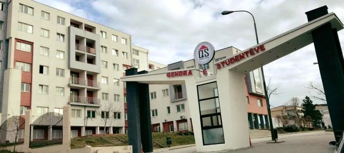 bie-numri-i-nxenesve-dhe-studenteve-ne-kosove
