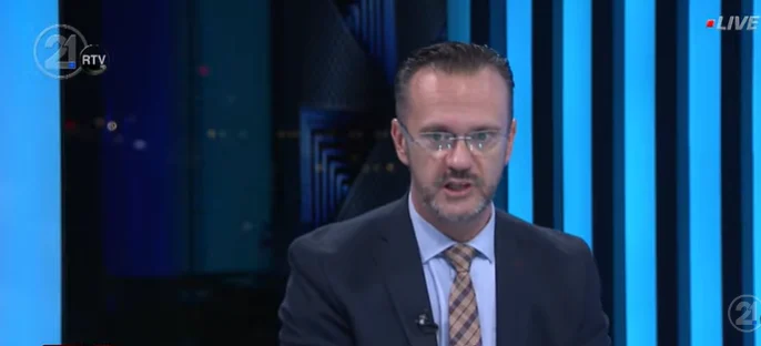  Sami Lushtaku ka dozë të kontrollit te disa deputetë të PDK së    Kasapolli ngre dilema