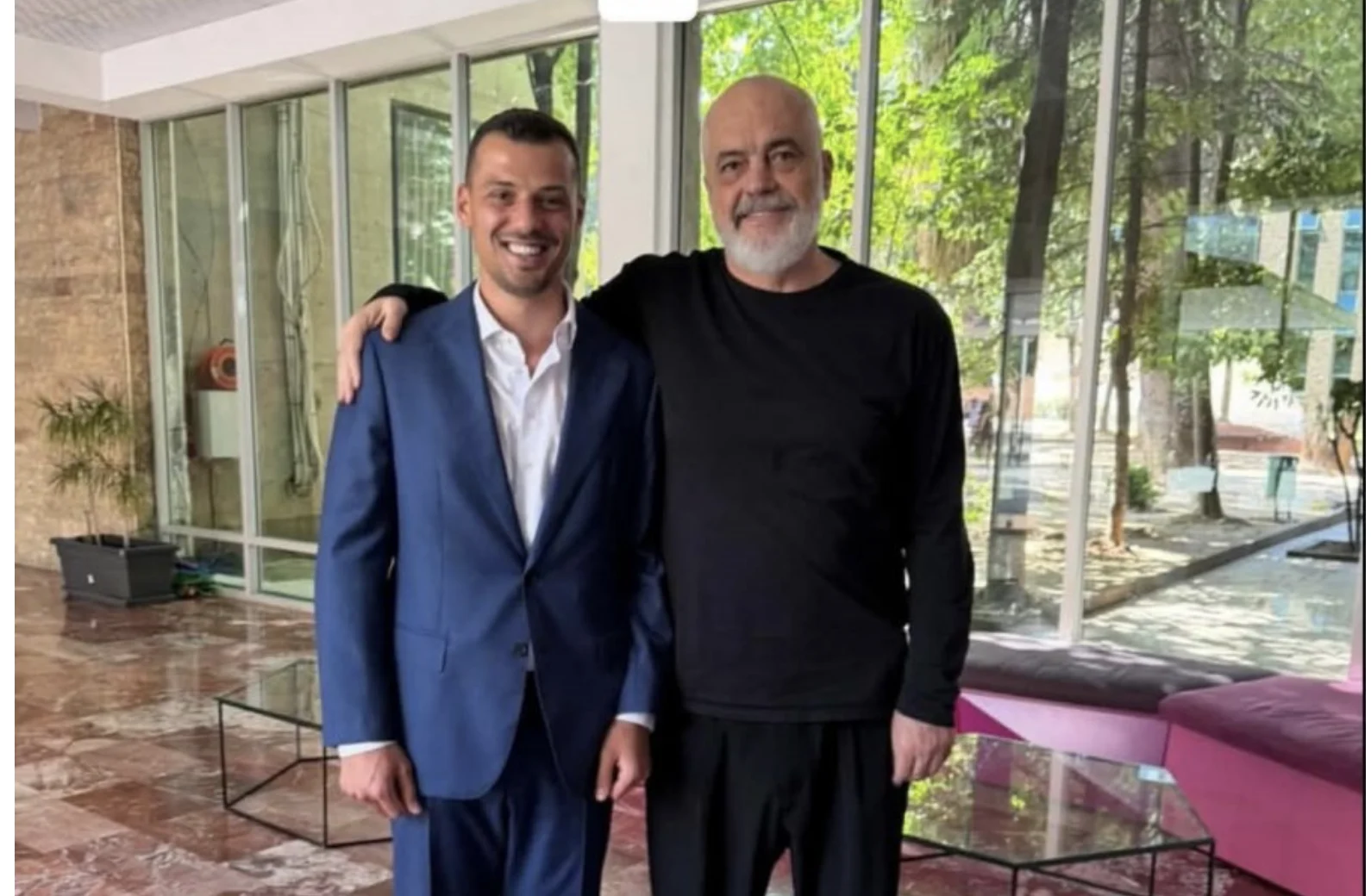 pas-takimit-me-ramen-endrit-thaci-ishte-ne-anen-e-se-vertetes-kur-te-tjeret-heshten