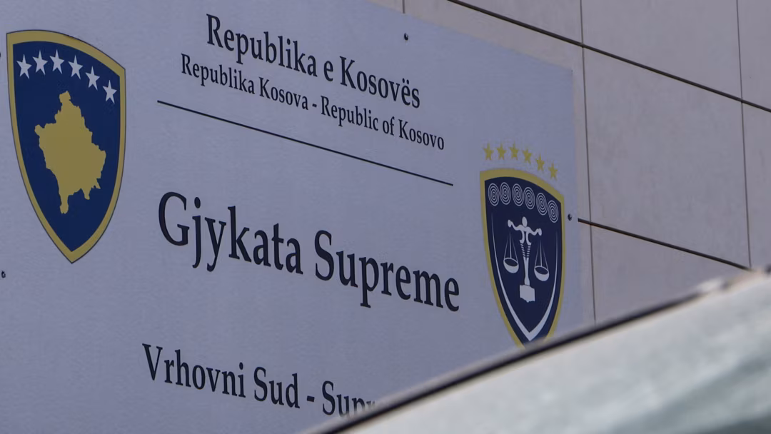 perdorimi-i-10-vjecares-ne-fushate-supremja-e-le-ne-fuqi-gjoben-per-lvv-ne