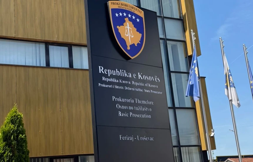 Prokuroria kërkon paraburgim për vajzën që dyshohet se e vr u 32 vjeçarin në Ferizaj  babai i saj lirohet