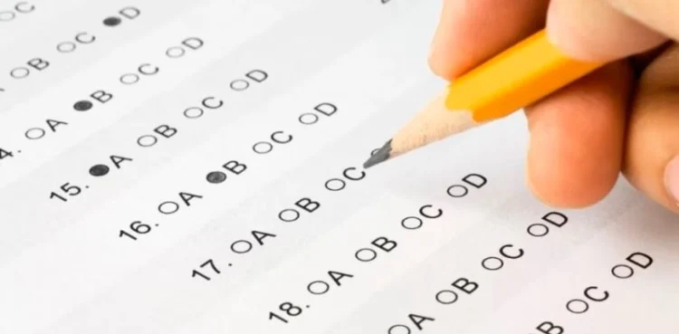 Nesër mbahet testi i maturës  do i nënshtrohen mbi 19 mijë nxënës   Ministria jep detaje