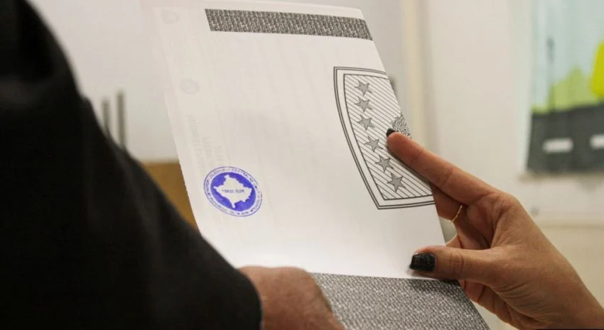 neser-votohet-ne-30-perfaqesite-diplomatike-elezi-votimi-zhvillohet-ne-17-ambasada-dhe-13-konsullata
