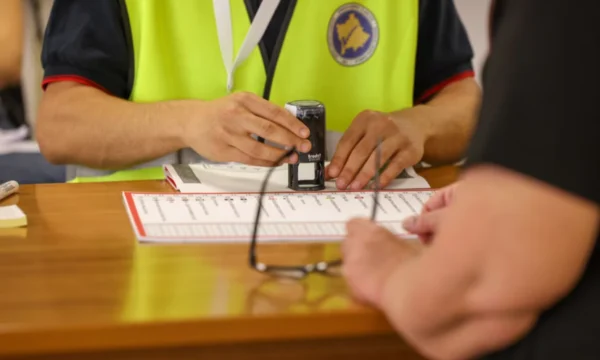 nis-numerimi-i-fletevotimeve-te-diaspores-nga-votimi-neper-ambasada