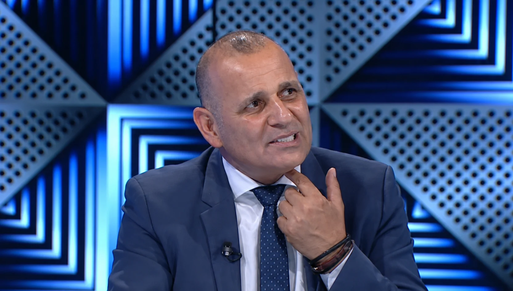 Canaj për letrën e Kurtit dërguar partive  Më ka çu nana me la gojën