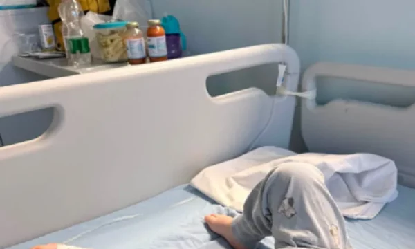Rasti në Pediatri  QKUK nis hetim administrativ dhe merr masa ndaj katër infermierëve