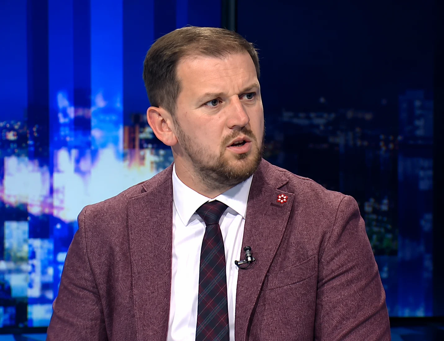Demaj  I vetmi njeri që mundet me shpëtu LDK në është Përparim Rama