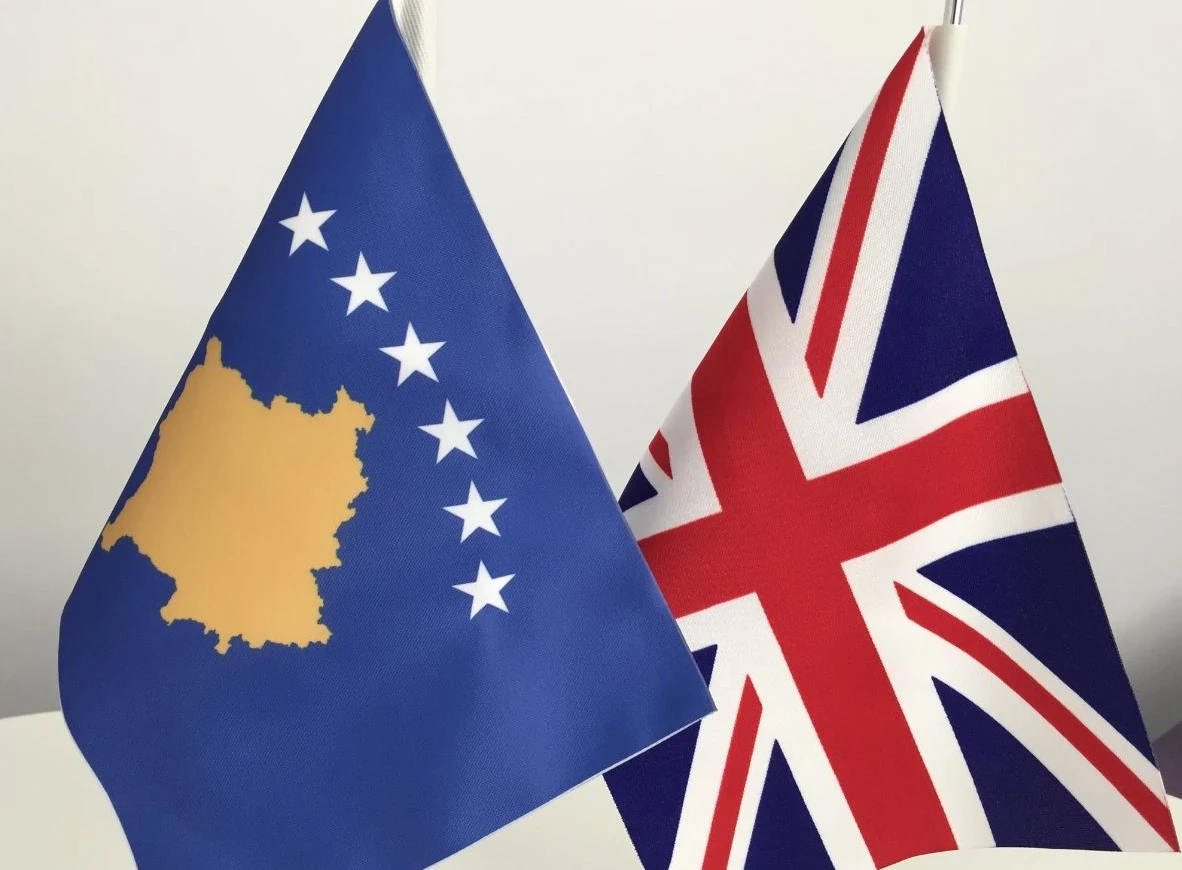 Britania e shqetësuar me refuzimin e kërkesës së prokurorëve serbë për t u kthyer në punë