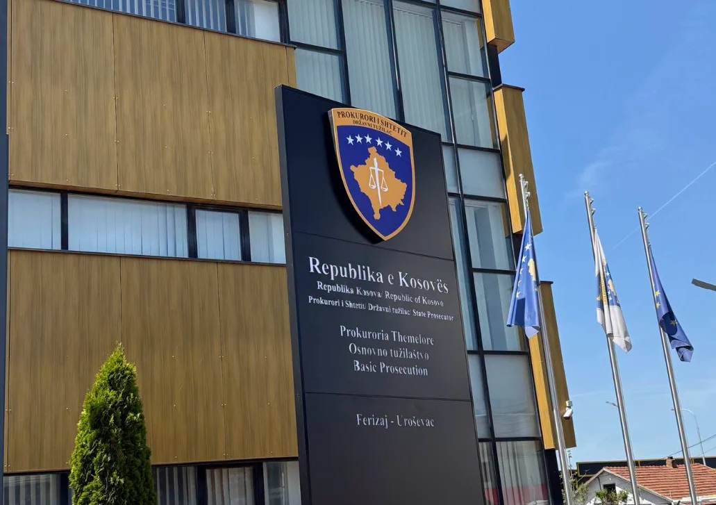 Sulmoi me thikë dy persona  ndalohet i mituri për rastin në Ferizaj